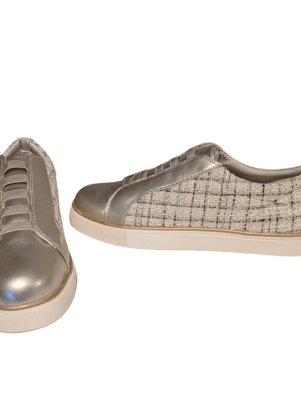 Reaction Kenneth Cole Bonnie Women’s 10 Ecru Metallic Tweed Slip On Sneakers